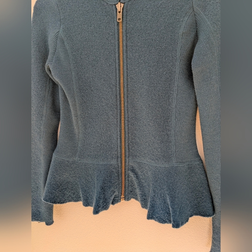 Halogen Nordstrom Women’s Petrol Peplum 100% Merino Wool Zip Up Jacket Sz XS EUC - Picture 6 of 16